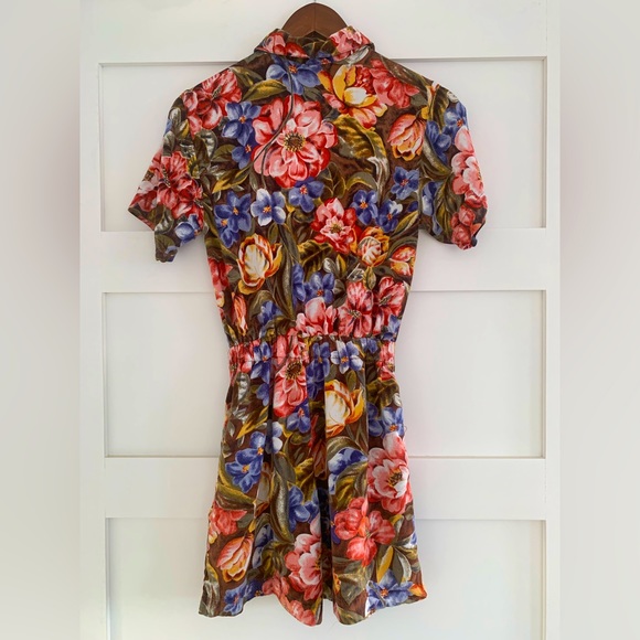 Capacity Petites Floral Romper Size Petite/Medium - Picture 2 of 3